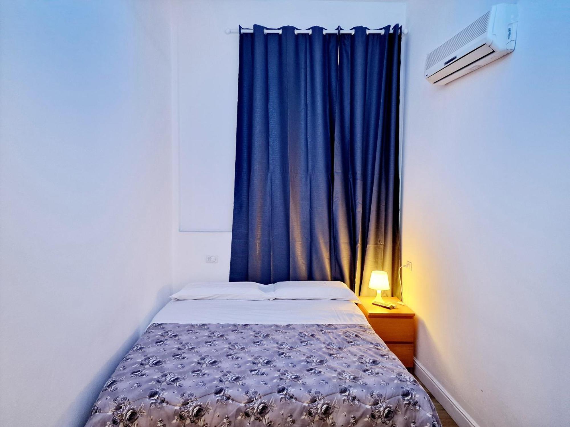 Hotel Firenze 2000 Екстер'єр фото