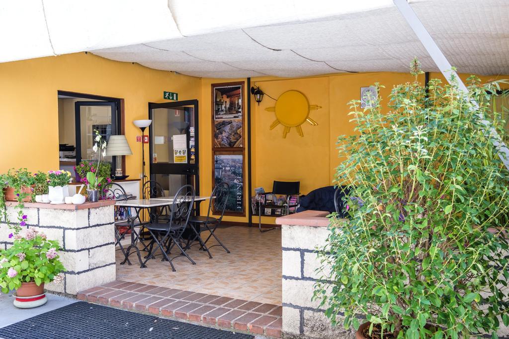 Hotel Firenze 2000 Екстер'єр фото