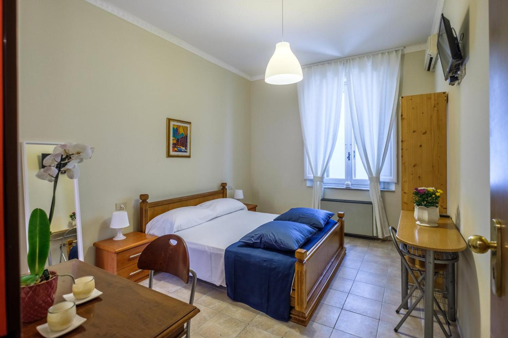 Hotel Firenze 2000 Екстер'єр фото