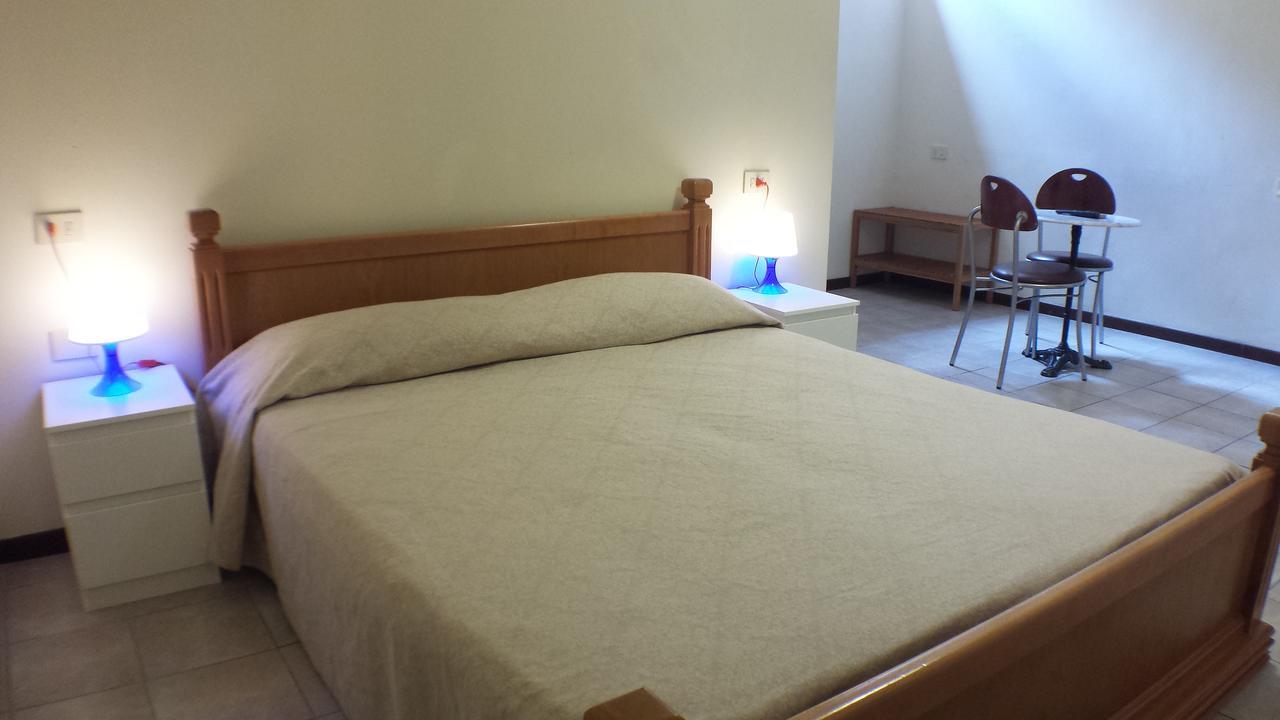 Hotel Firenze 2000 Екстер'єр фото