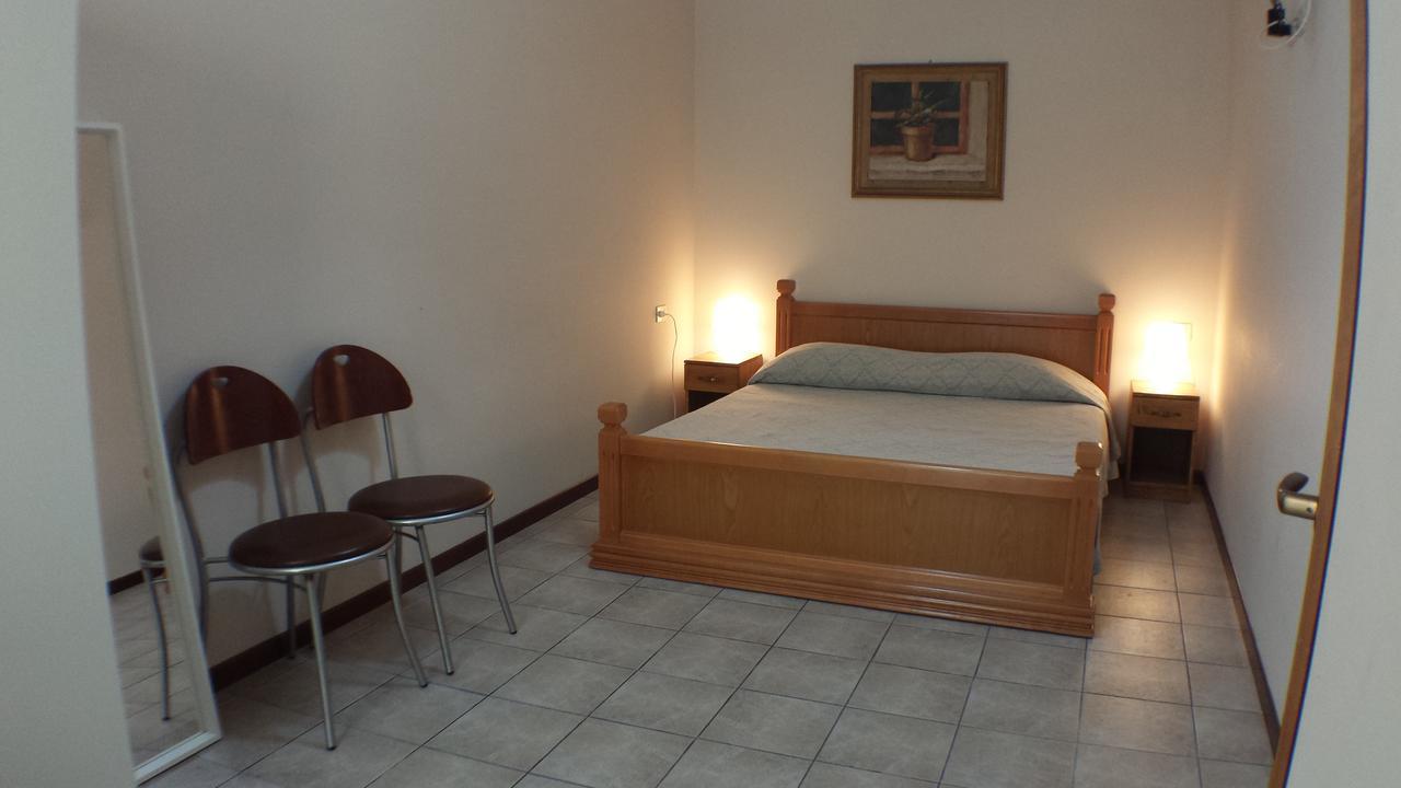Hotel Firenze 2000 Екстер'єр фото